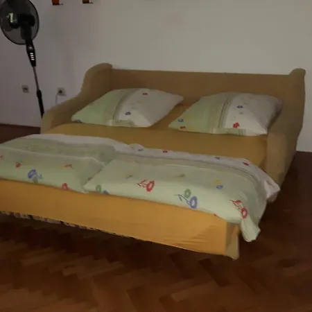 Bjanka Pakoštane
